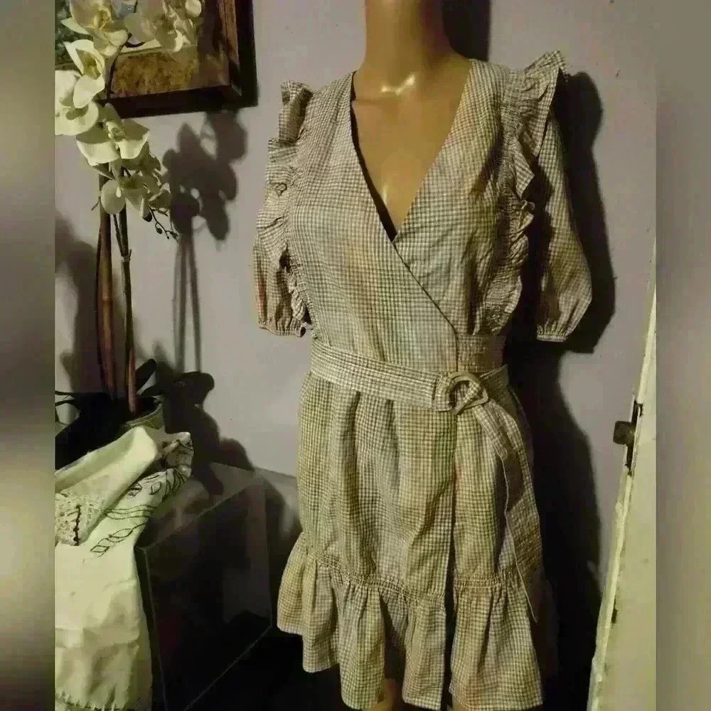Dress storia